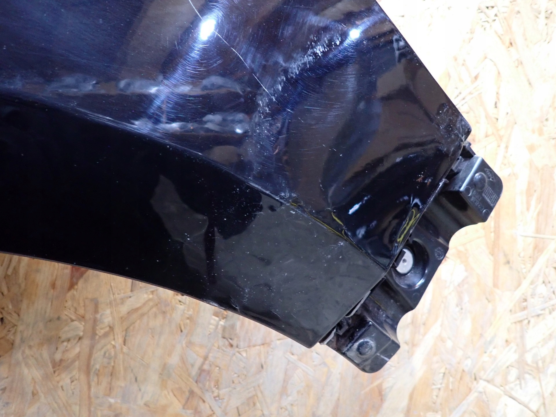 fender right front front RENAULT CLIO 5 V B7 2019- 631004765R