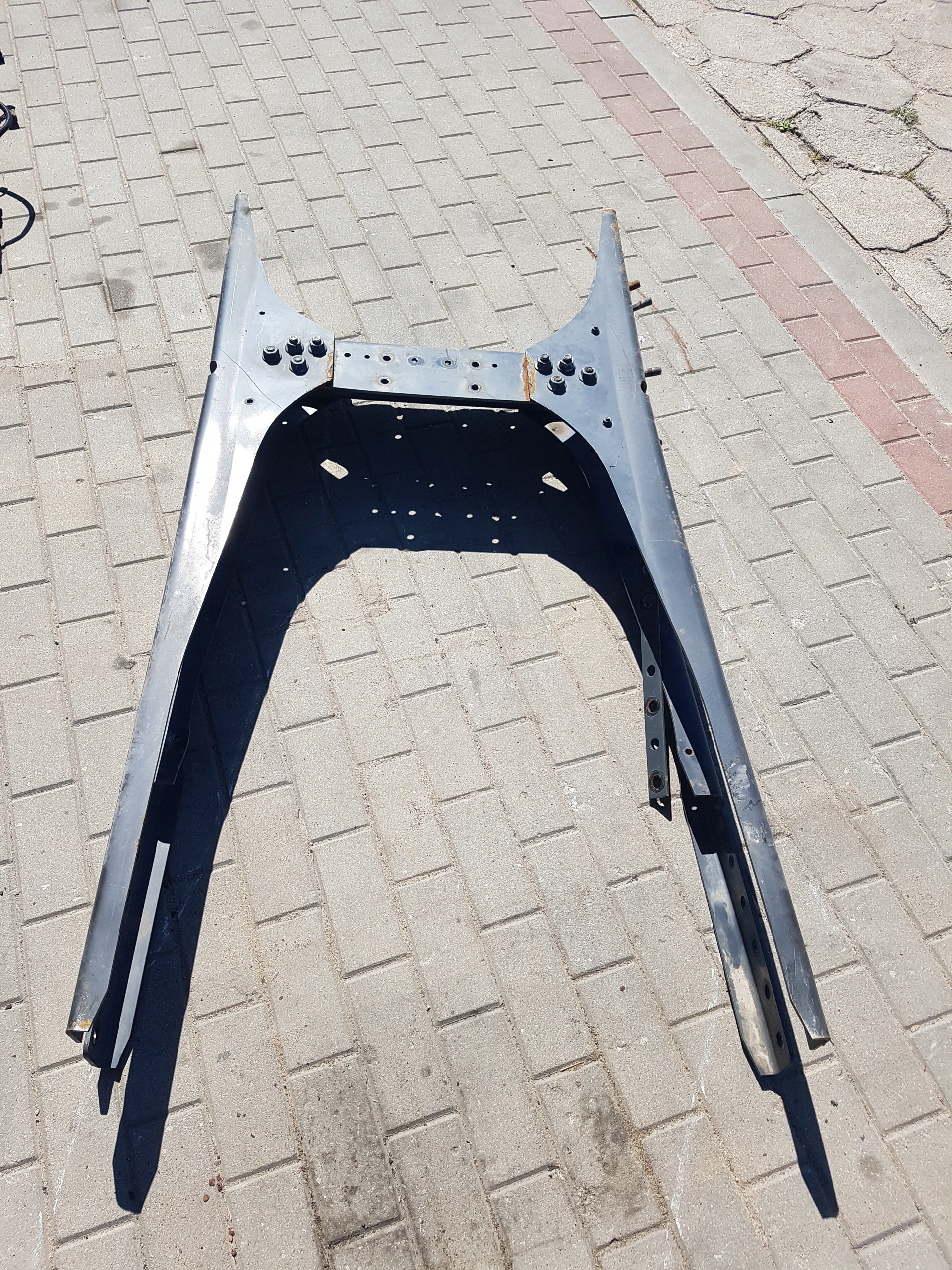 BELKA POPRZECZKA RAMY DAF XF 106 CF EURO 6 LIFT STANDARD