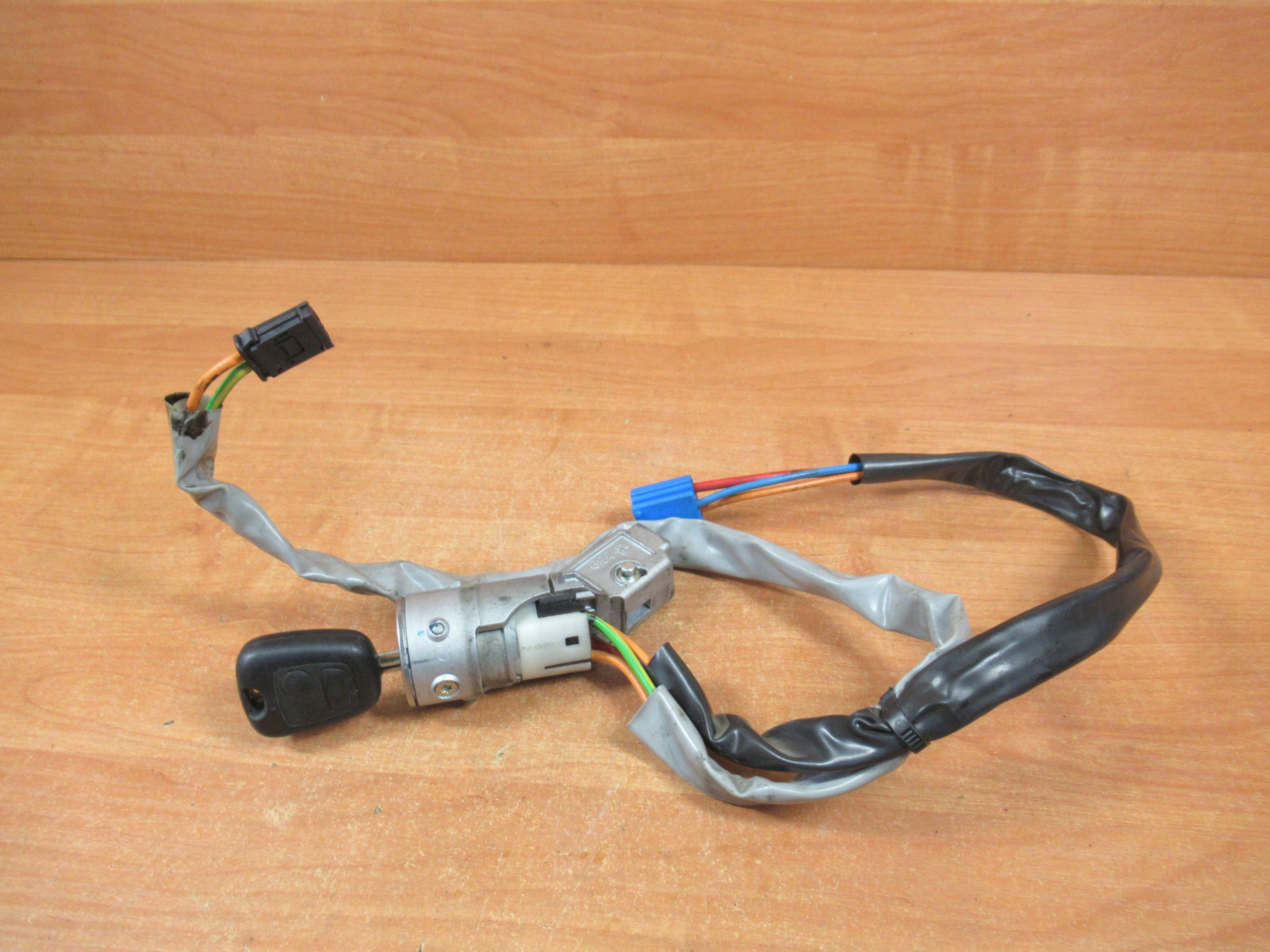 КЛЮЧ ЗАПАЛЮВАННЯ PEUGEOT PARTNER І LIFT BERLINGO