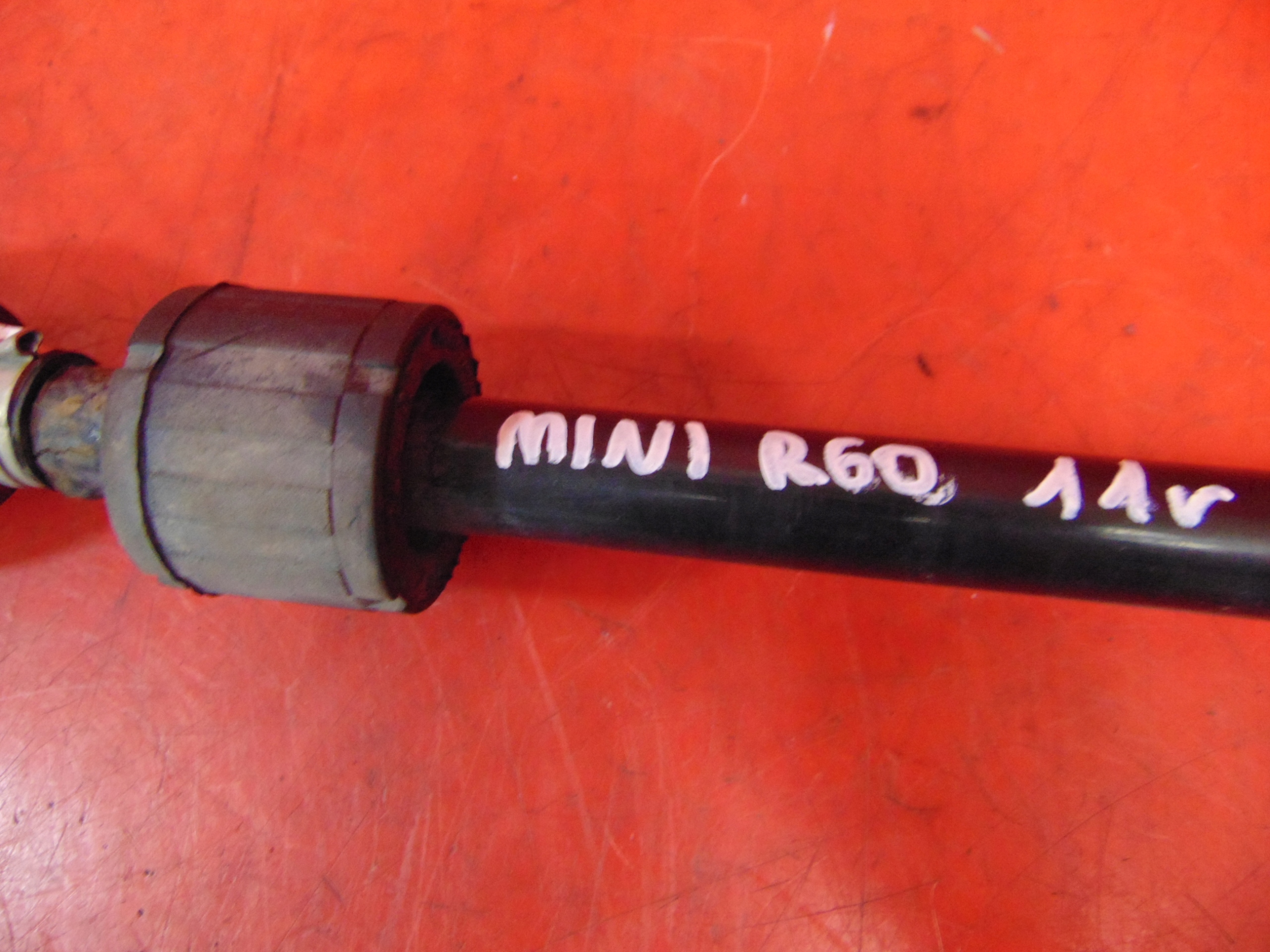 MINI Countryman R60 ALL4 semi-axis left rear part 9808545