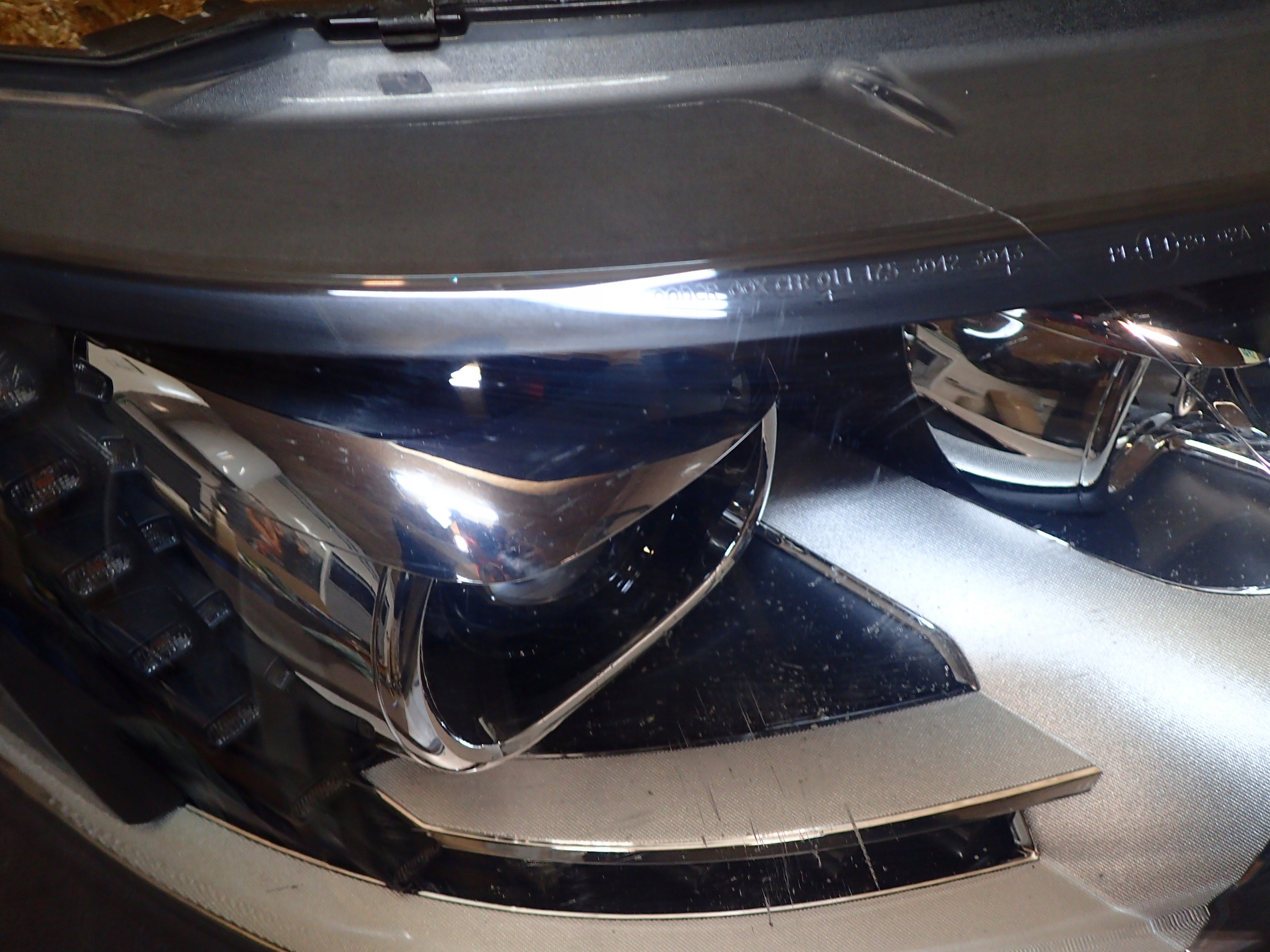 light front right VW T5 LIFT BI XENON LED