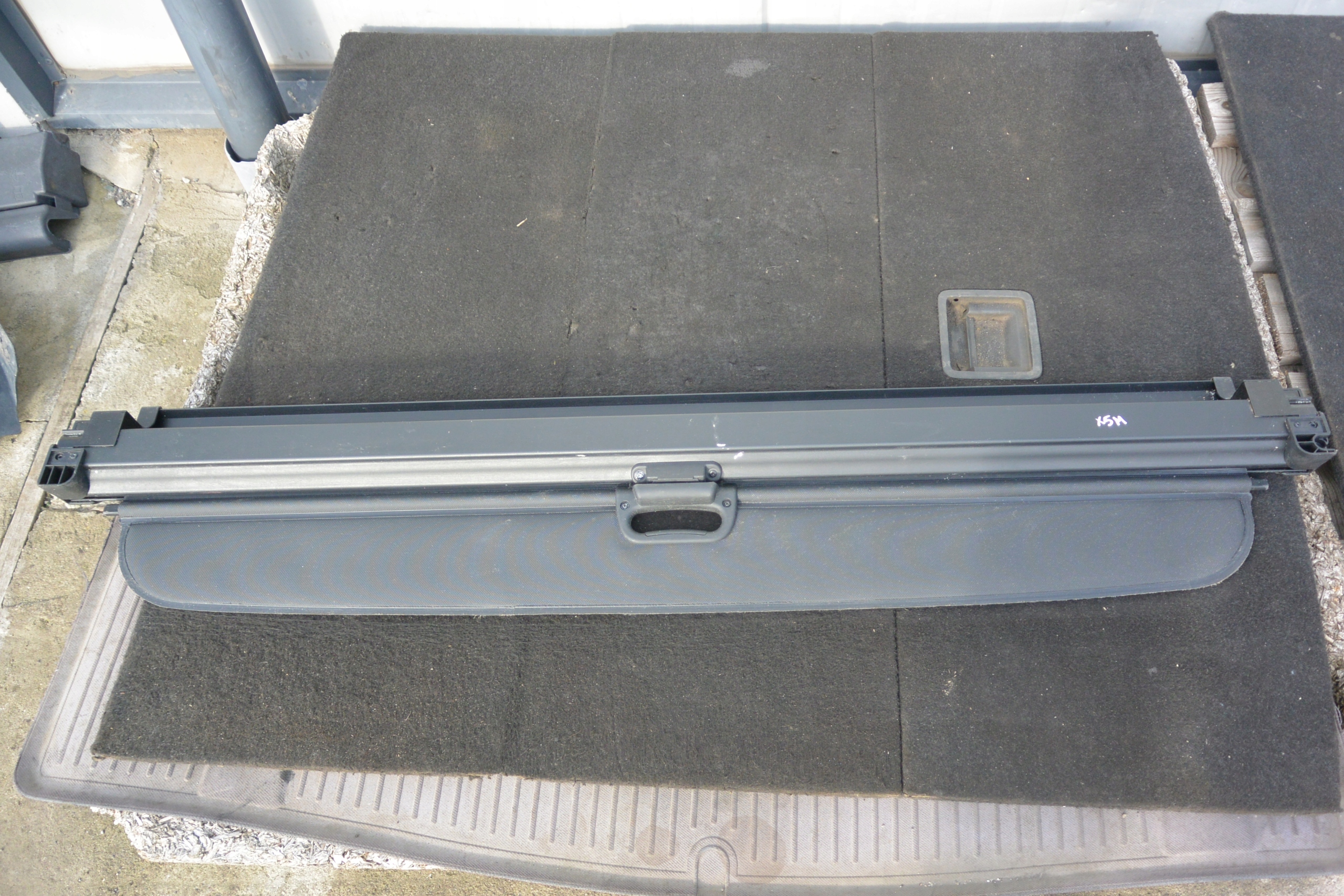 blinds boot black BMW X5 F15 F85