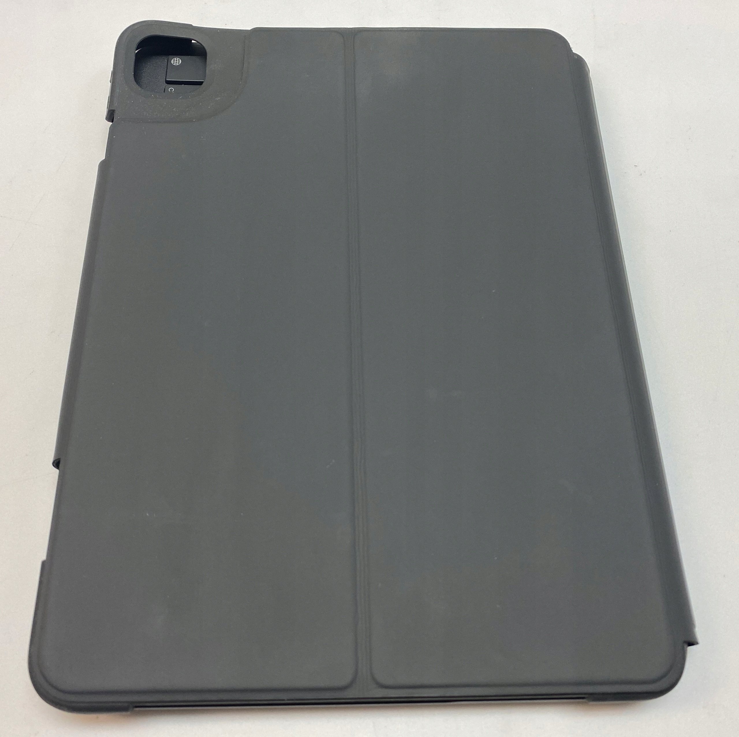 Etui z klawiaturą Logitech SLIM FOLIO PRO iPad Pro 11'' 1st 2nd 3rd generat Interfejs urządzenia Bluetooth