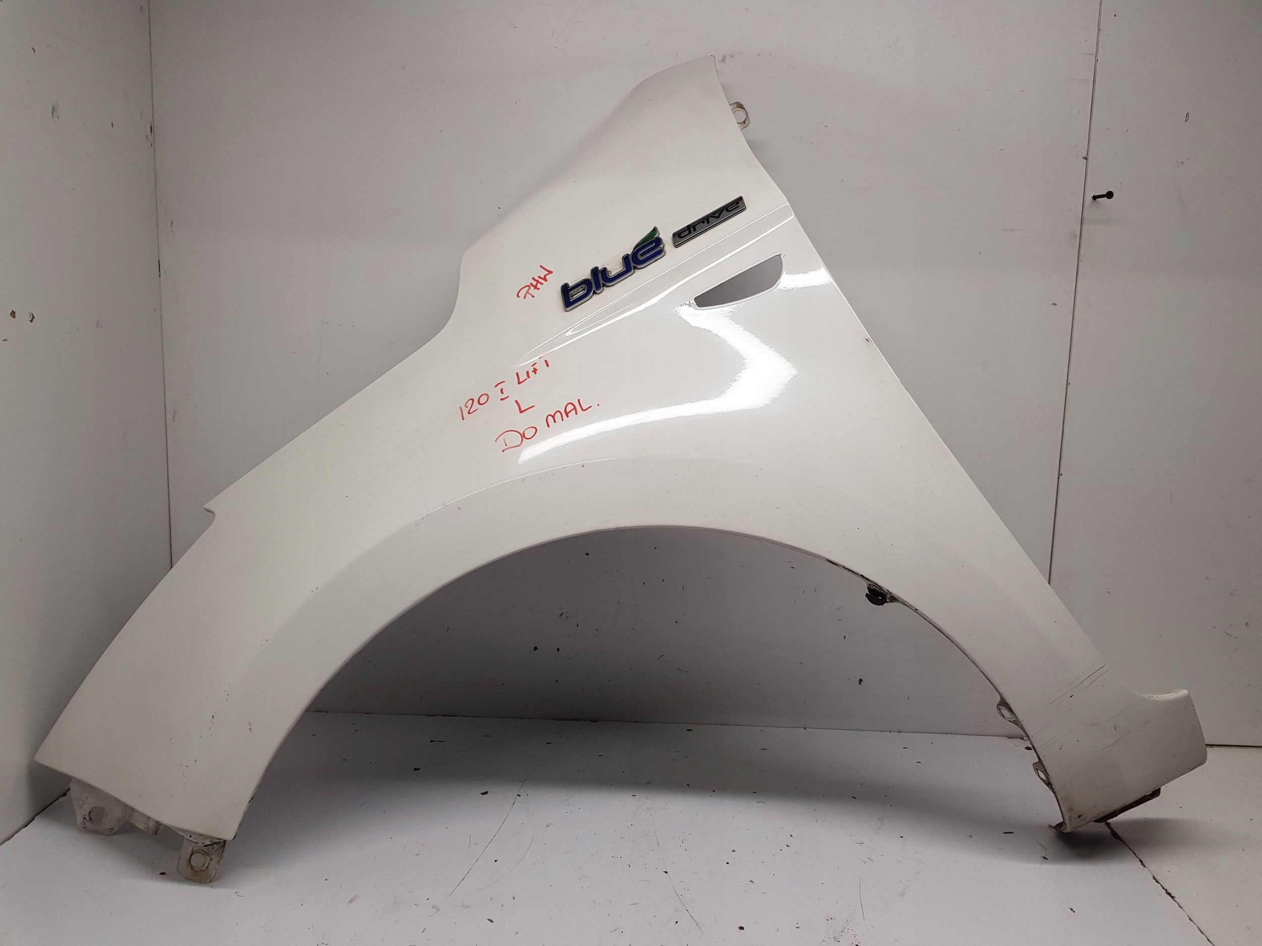HYUNDAI I20 LIFT fender left front PHW 2012-14R