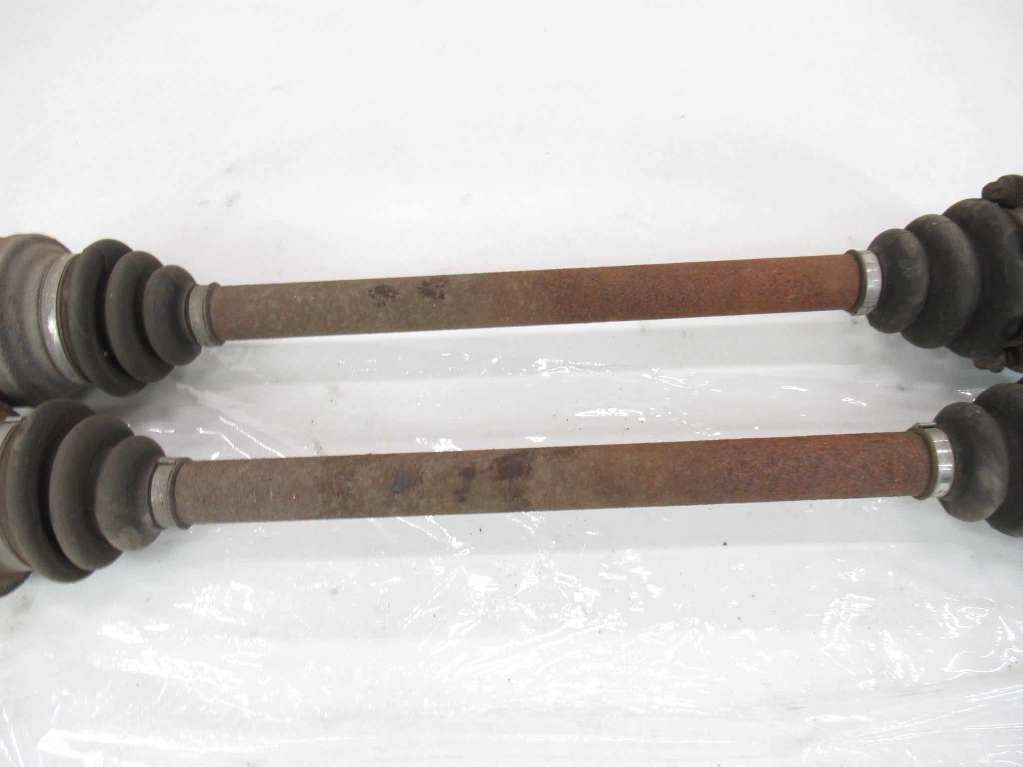 semi-axis rear part left right BMW 5 E60 E612.5 3.0 M54 N52 petrol 7521131 2szt.