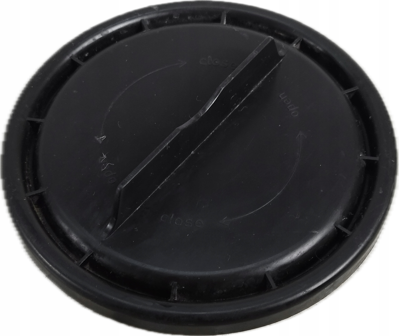 ZAŚLEPKA DEKIELEK LAMPY REFLEKTORA PRZÓD HELLA 236137-00