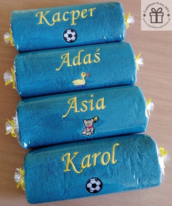 RĘCZNIK z SAMOCHODEM AUTEM imię dziecka PREZENT Wymiary ręcznika 70x140cm