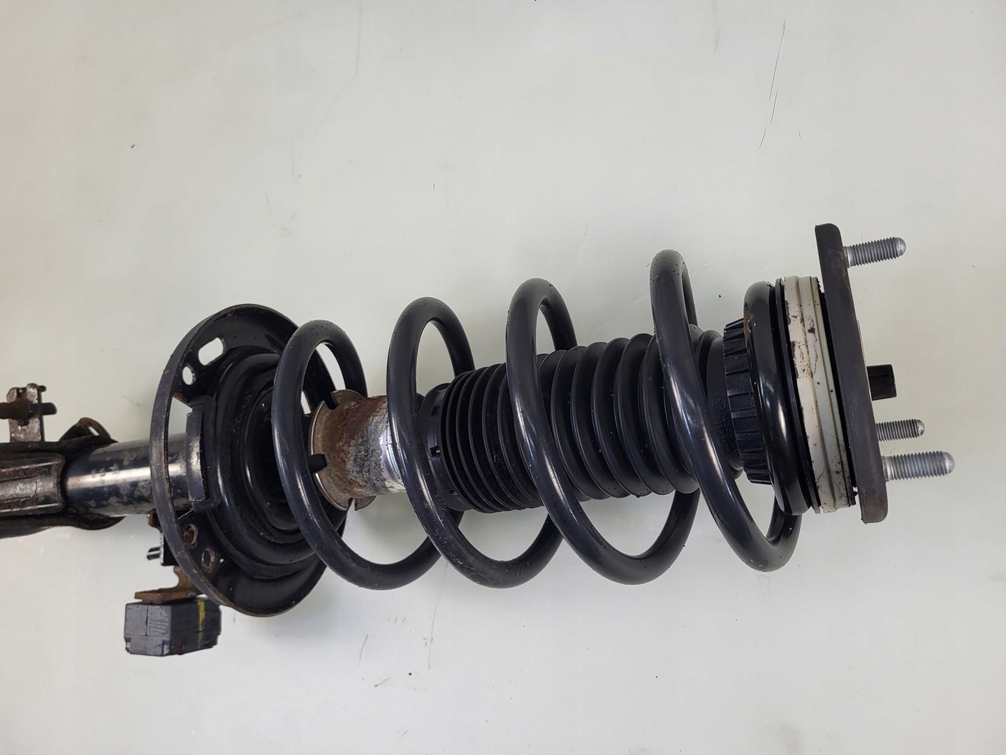 shock absorber spring left front 2.2 d MAZDA CX-5 and KE KF6934900