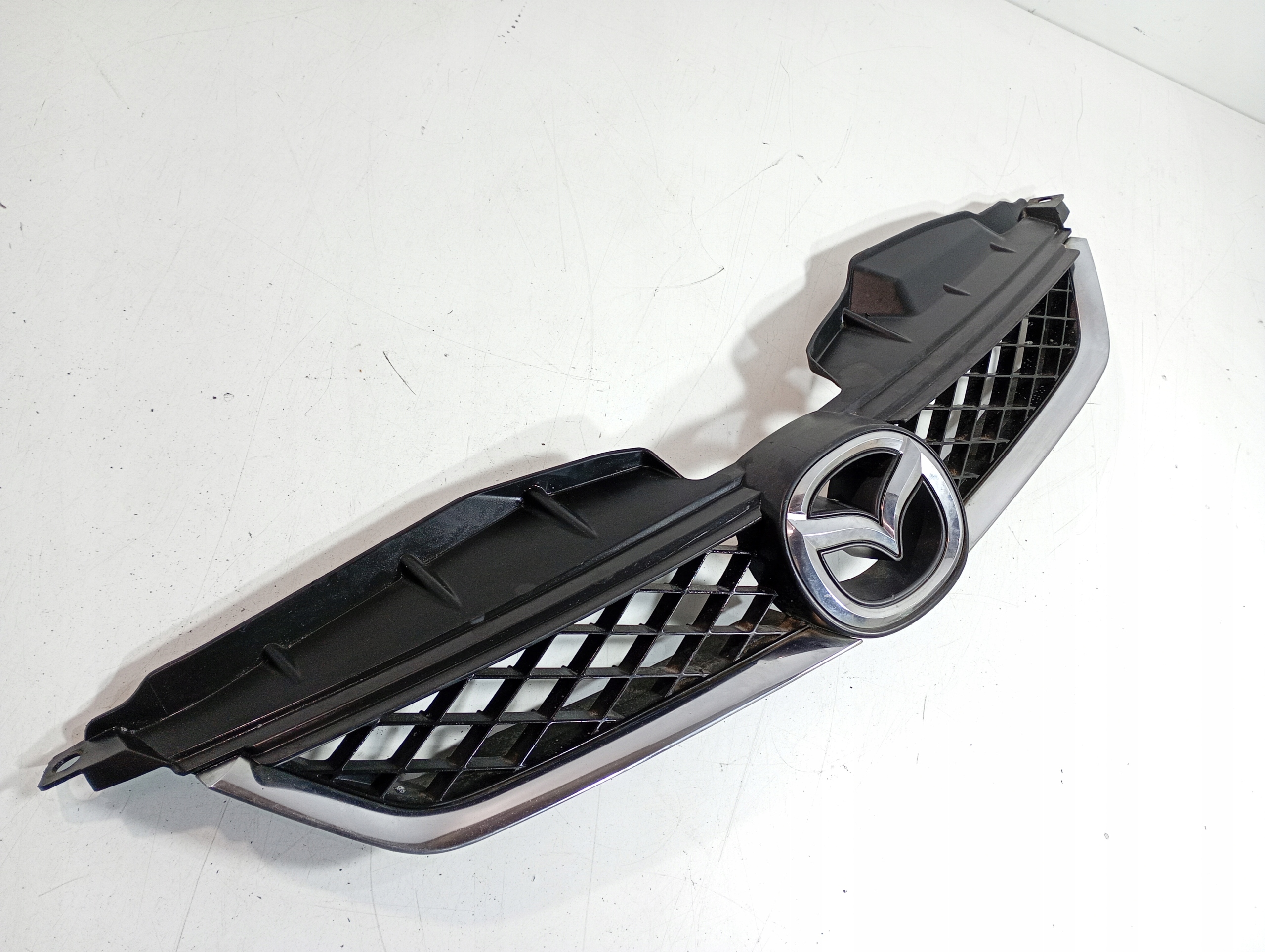 Mazda 5 V 05-08 grill grille radiator OE C23550711