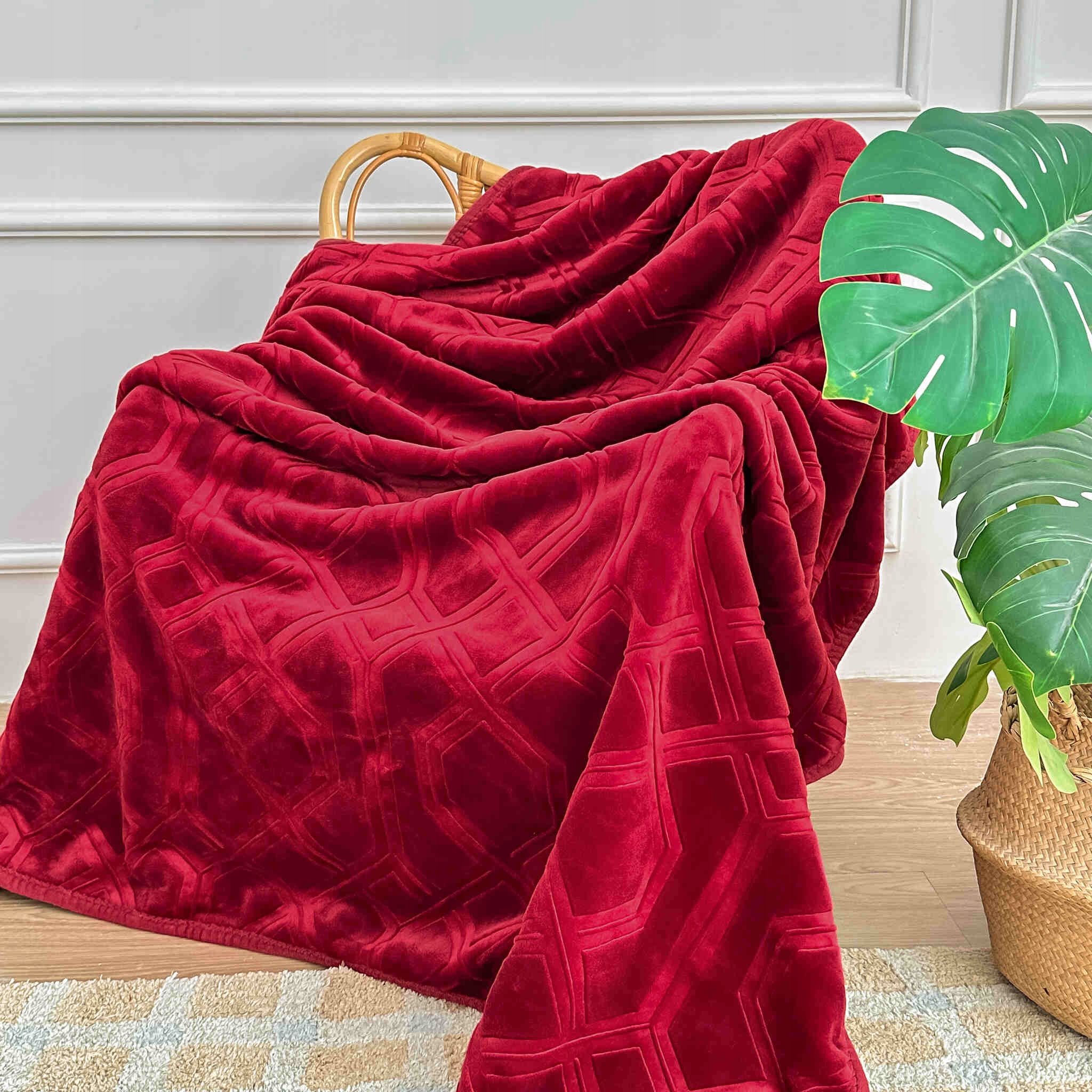 Akrylová lisovaná deka Vito 200x220 s geometrickým vzorem bordó