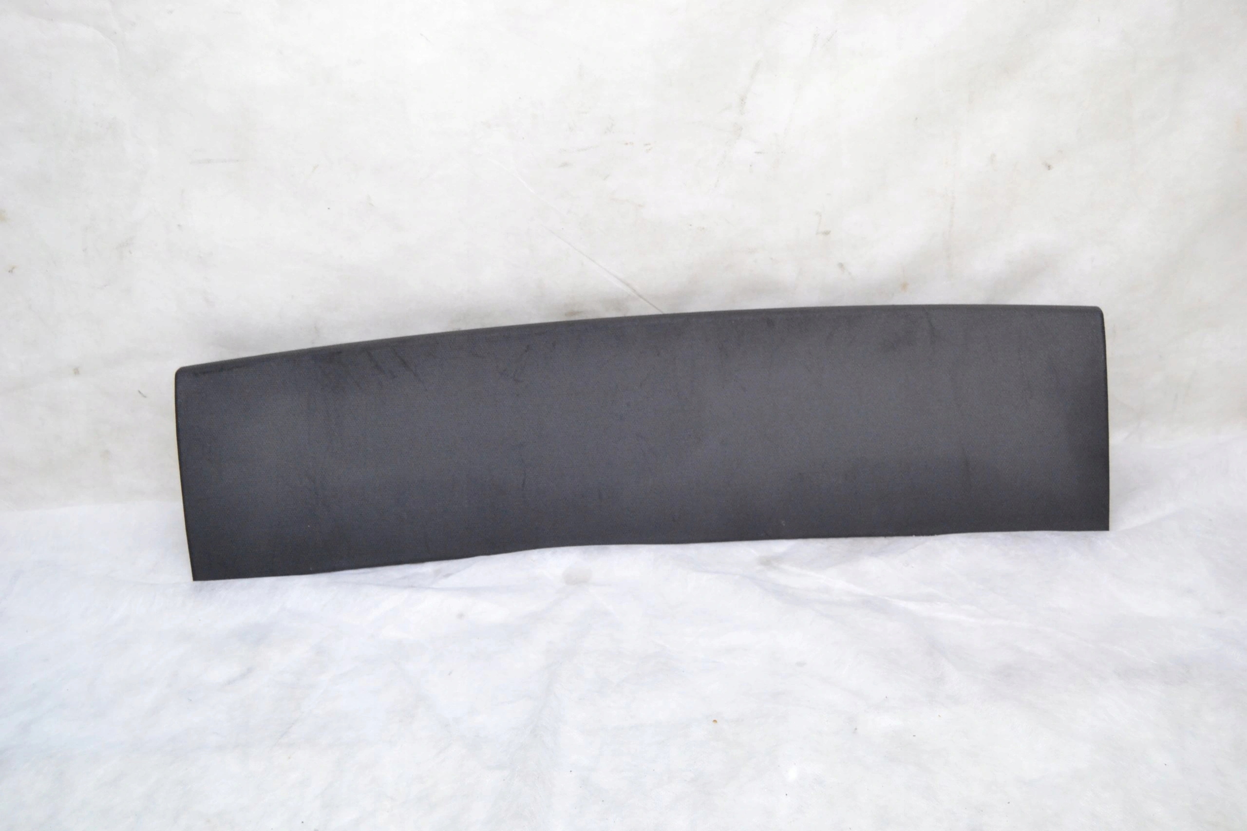 Audi A4 B8 listwa podsufitki 8K9867839 S-Line