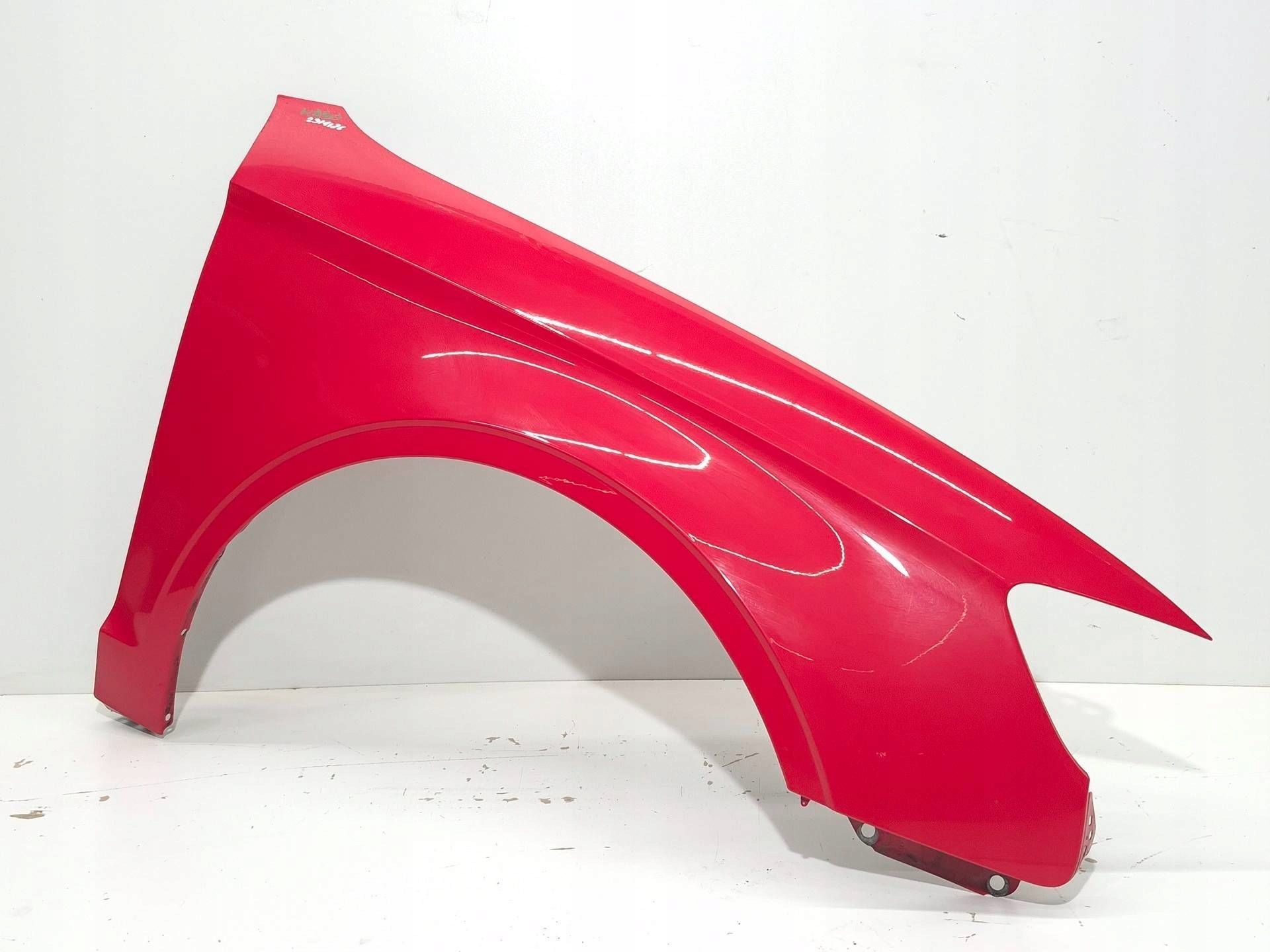 fender right front front AUDI A3 8V sedan LZ3M