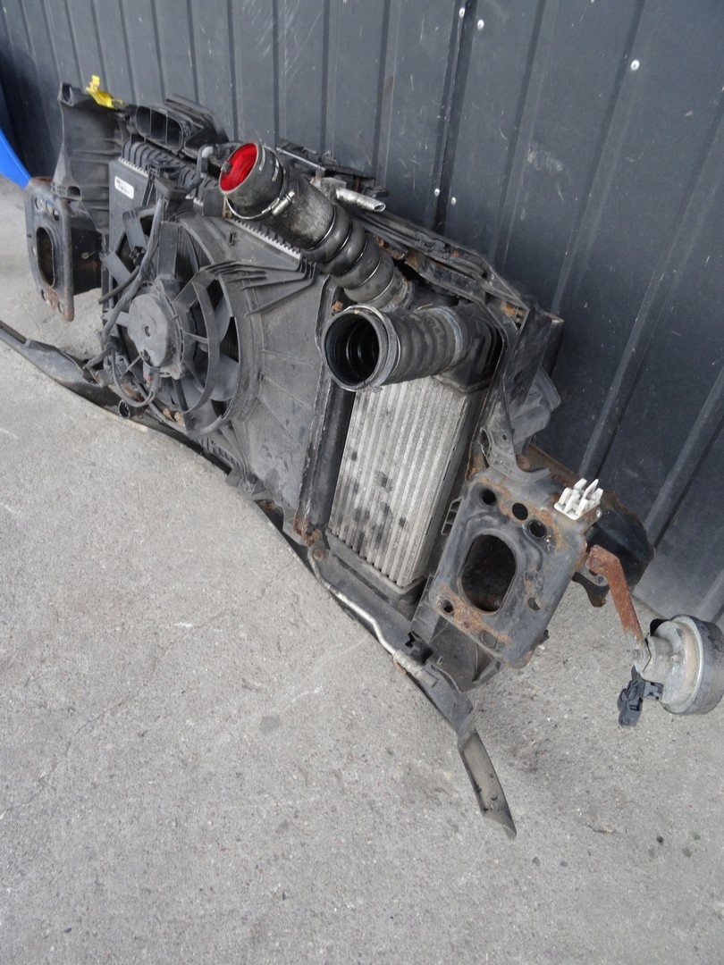 FORD FIESTA MK7 radiator fan support panel for radiators 1.6 TDCI