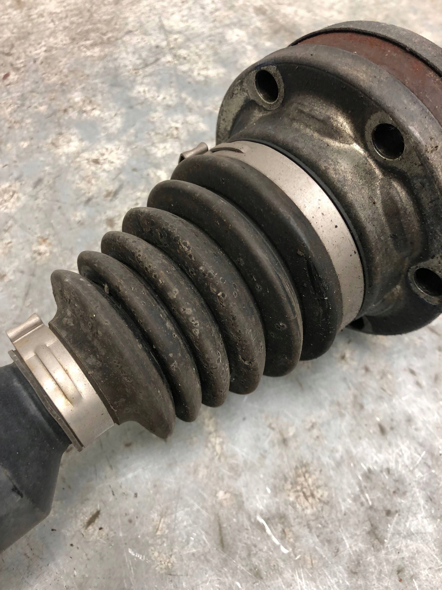 semi-axis right SKODA OCTAVIA III VRS 1K0407272RL