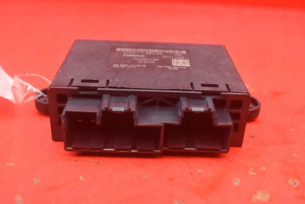 control unit module door right front DG9T14B533 FORD S-MAX MK2 2 II 15-20