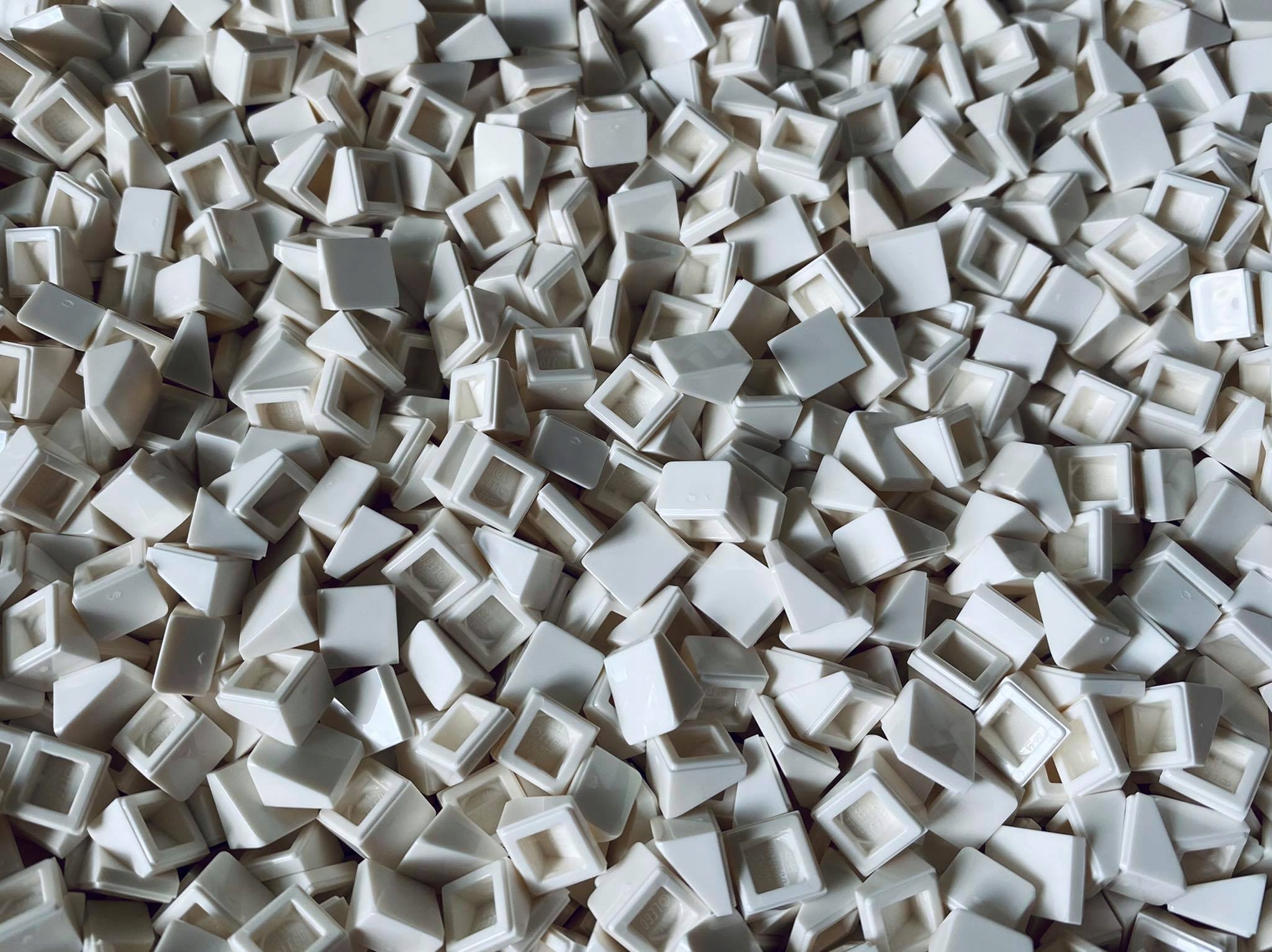 

Lego 54200 slope skos 1x1 White 100 szt Nowe