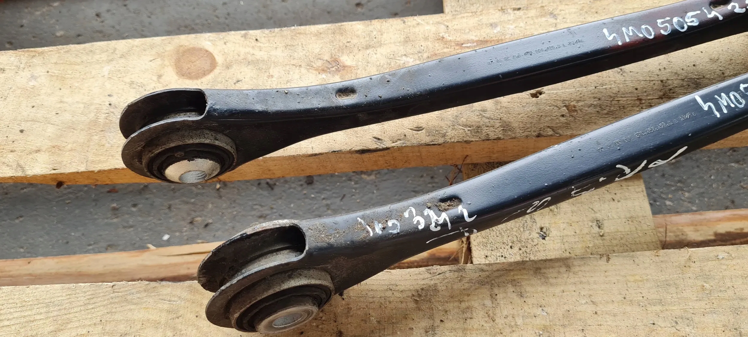 Q7 4M II QUERLENKER HECK HINTEN RECHTS LINKS 4M0505425D