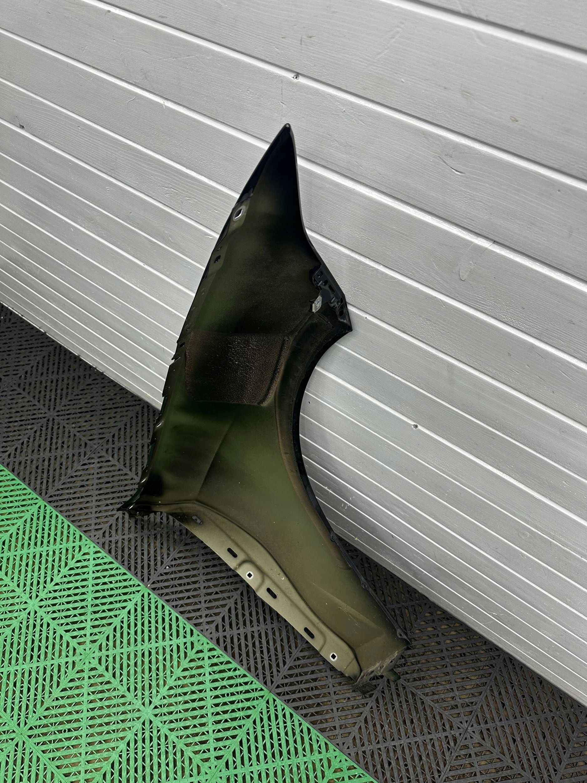 fender front side left BMW 3 G20 G21