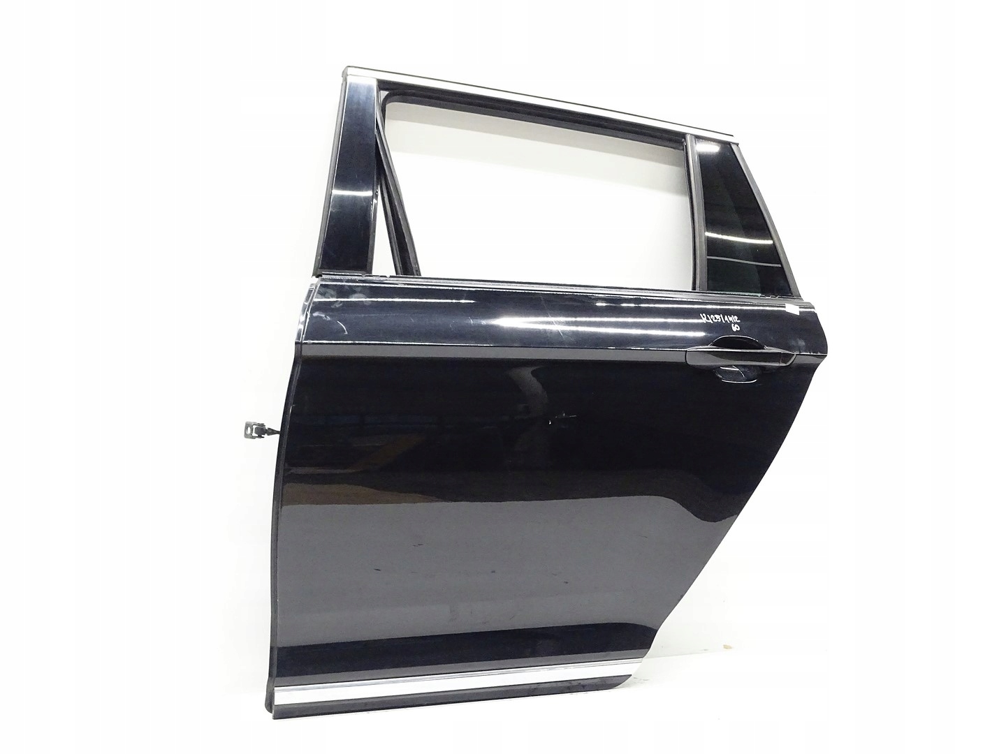 VW Passat B8 Tür Hinten Links Kombi Door Porta Porte - Thumbnail 1