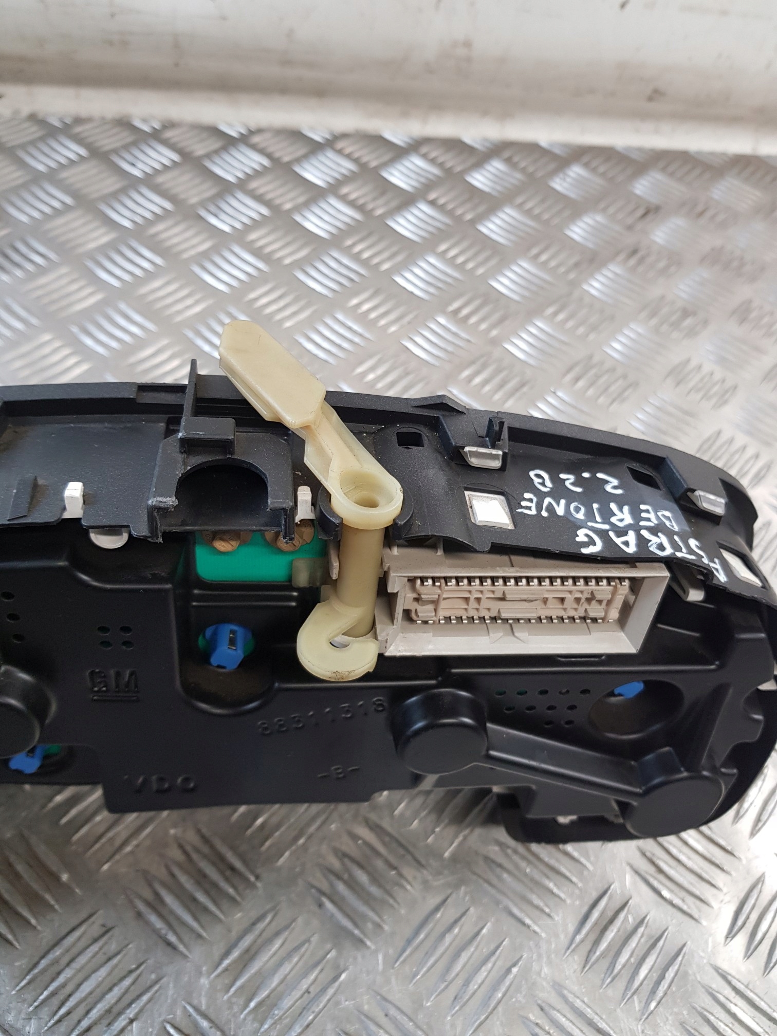 dials 09231131FF OPEL ASTRA G BERTONE 2.2B 01R- EUROPA