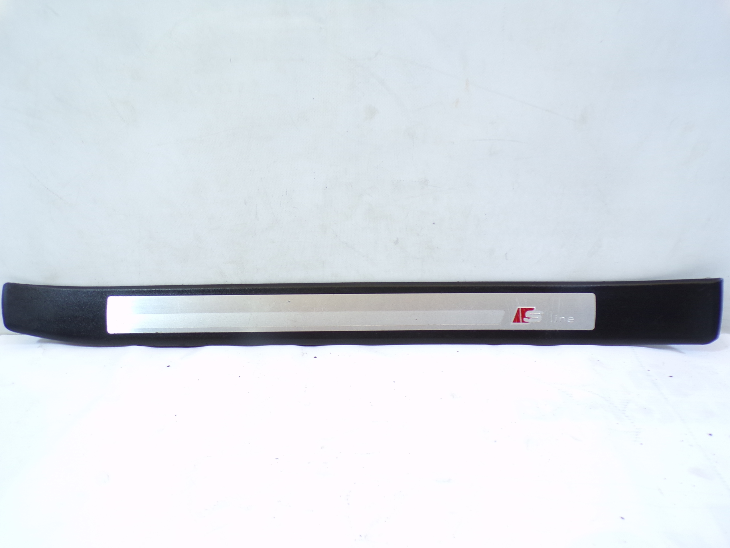 moulding cap of the threshold front left left front AUDI A4 B9 S-LINE