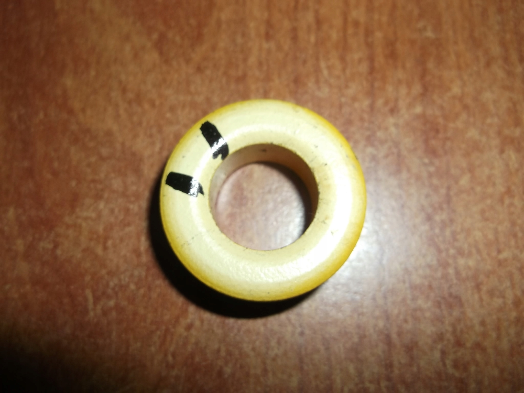 RDZEŃ FERRYTOWY TOROIDALNY filtr ~~27 x 14 x 10 Producent Inna