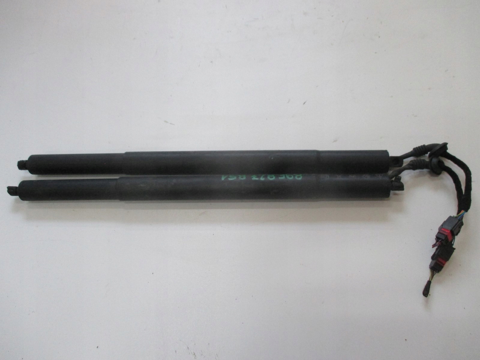 damper bonnet telescope AUDI Q4 E-TRON 89E827851