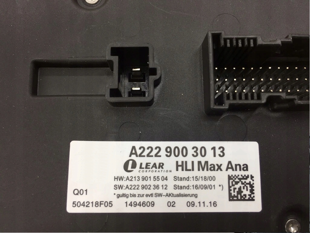 Moduł Przetwornica LED Lewy Prawy Reflektor Do Mercedes W213 A2229003013 Waga produktu z opakowaniem jednostkowym 1 kg