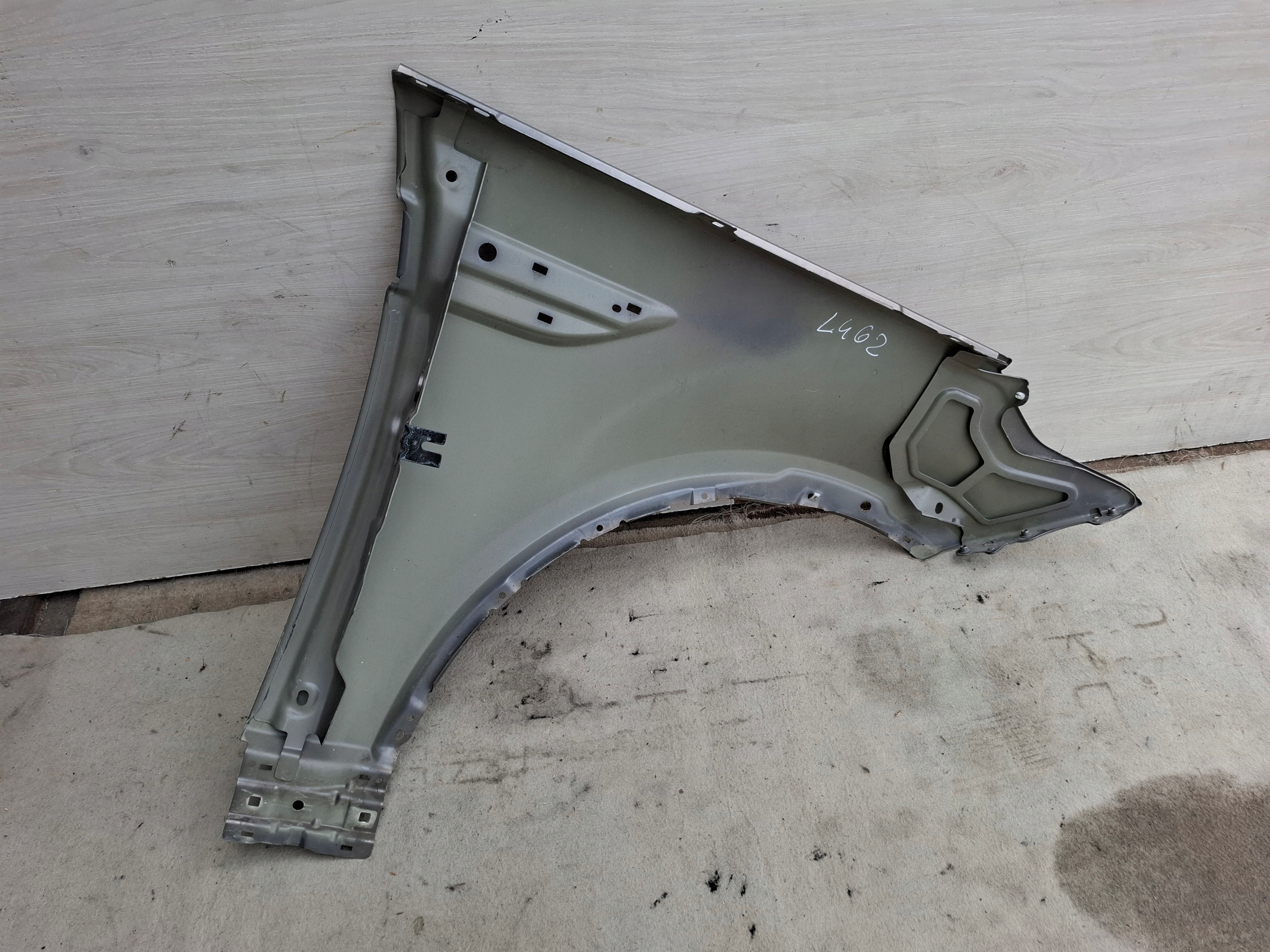 Discovery V L462 fender left front front KAIKOURE STONE 997