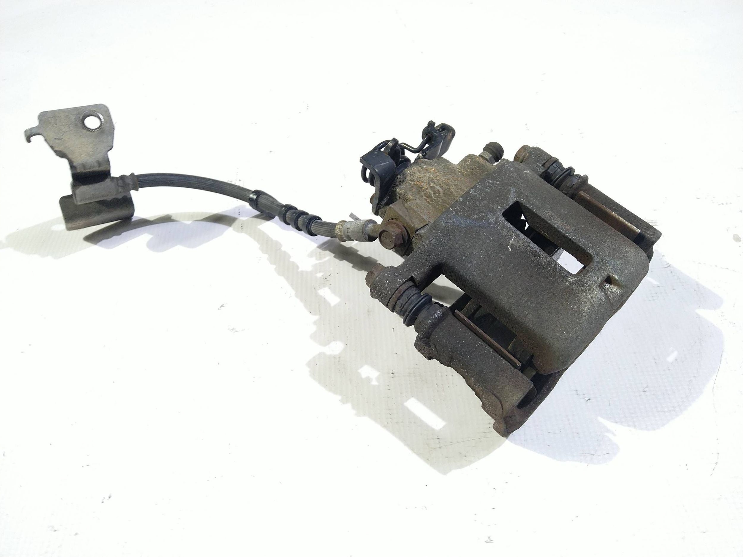 caliper brakes brake rear part rear left Ford Mustang V 2005-2014
