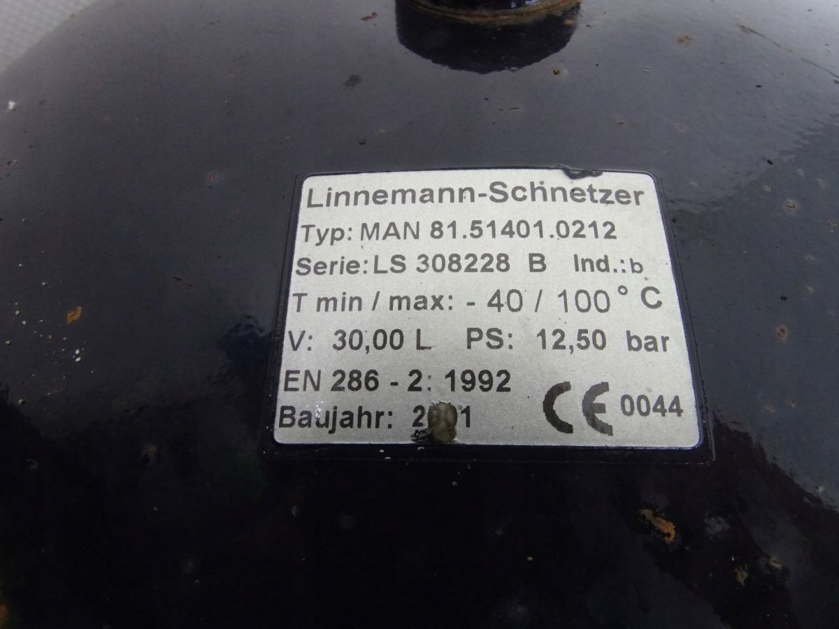 MAN L2000 LE 94 04 ZBIORNIK POWIETRZA 24CM 68CM 30 Part number 81 51401 0212