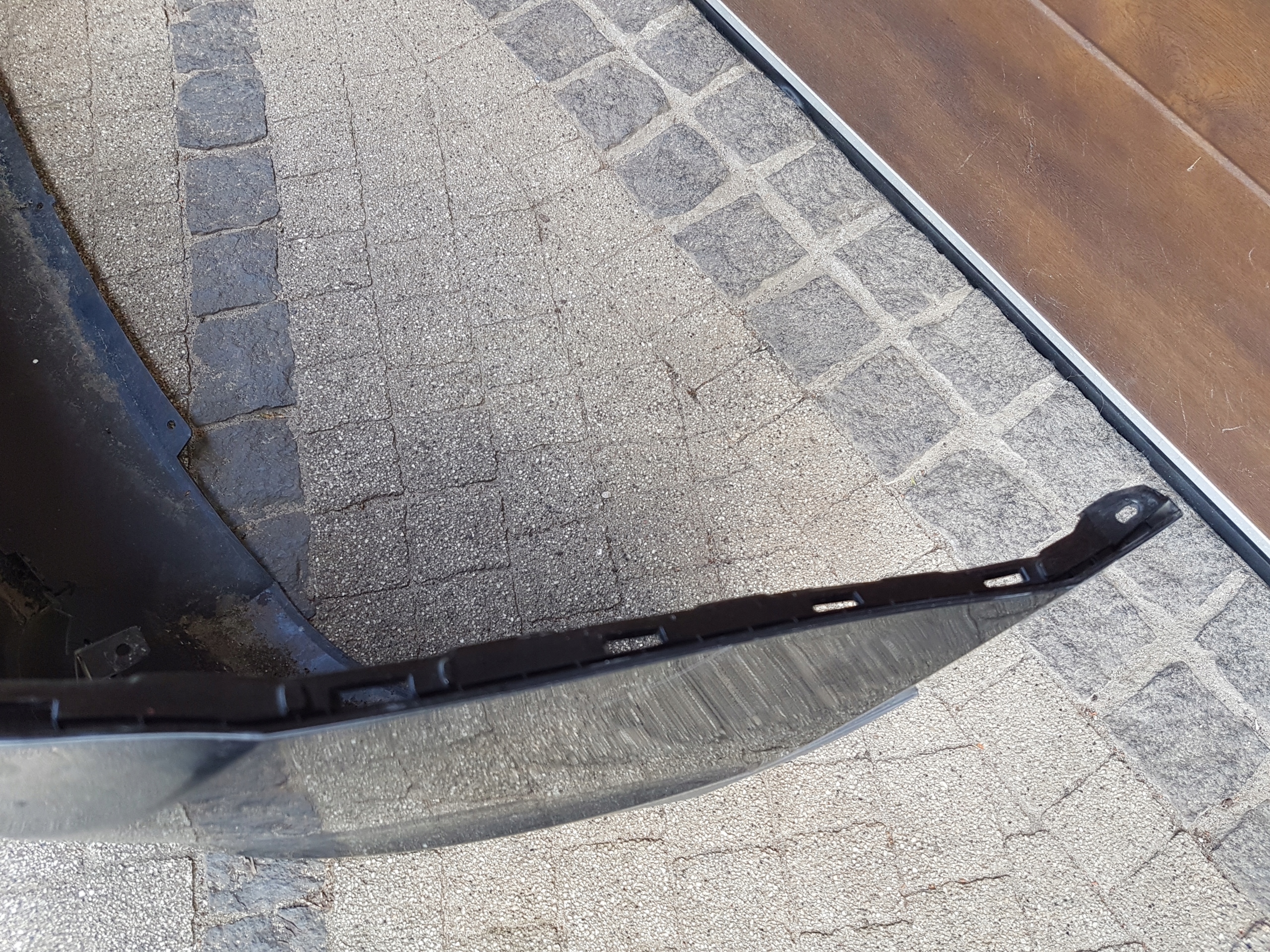 bumper rear HYUNDAI ix35 86611-2Y000