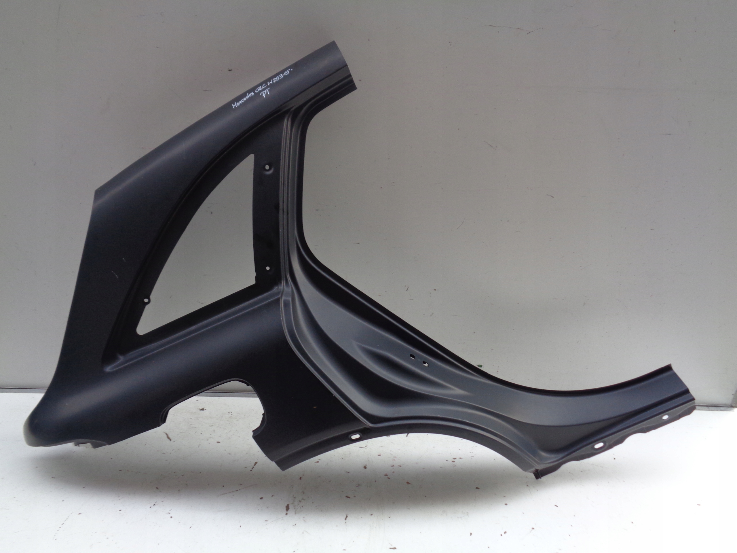 BŁOTNIK PRAWY TYLNY REPERATURKA PRÓG MERCEDES GLC W253 15-