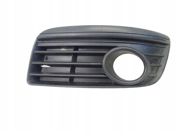 grid of a bumper front front left VW GOLF V GT 1K0853665AD