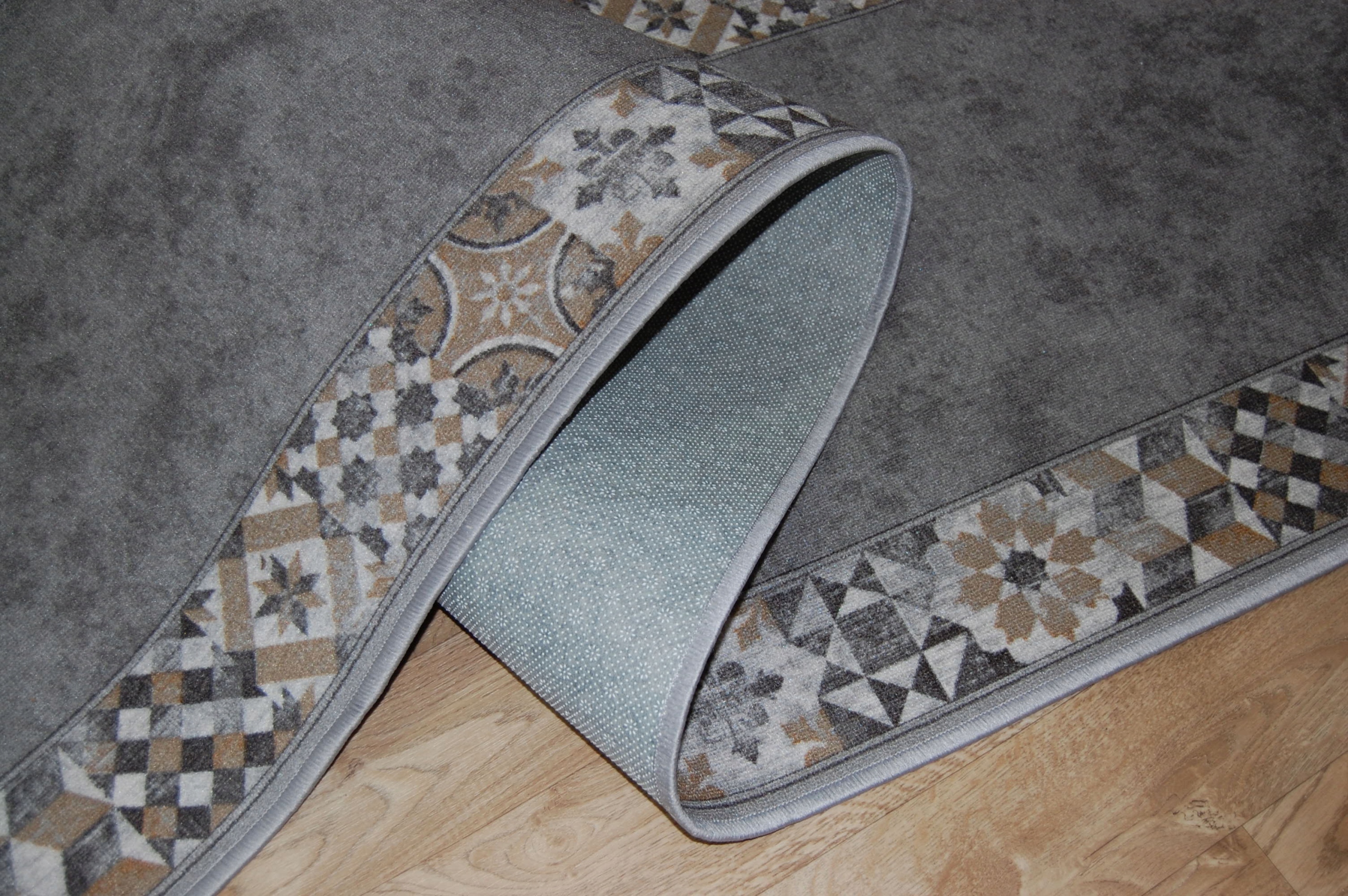 CHODNIK ANTYPOŚLIZGOWY MURCIA 94 NOWOŚĆ szer 67cm Grubość 5 mm