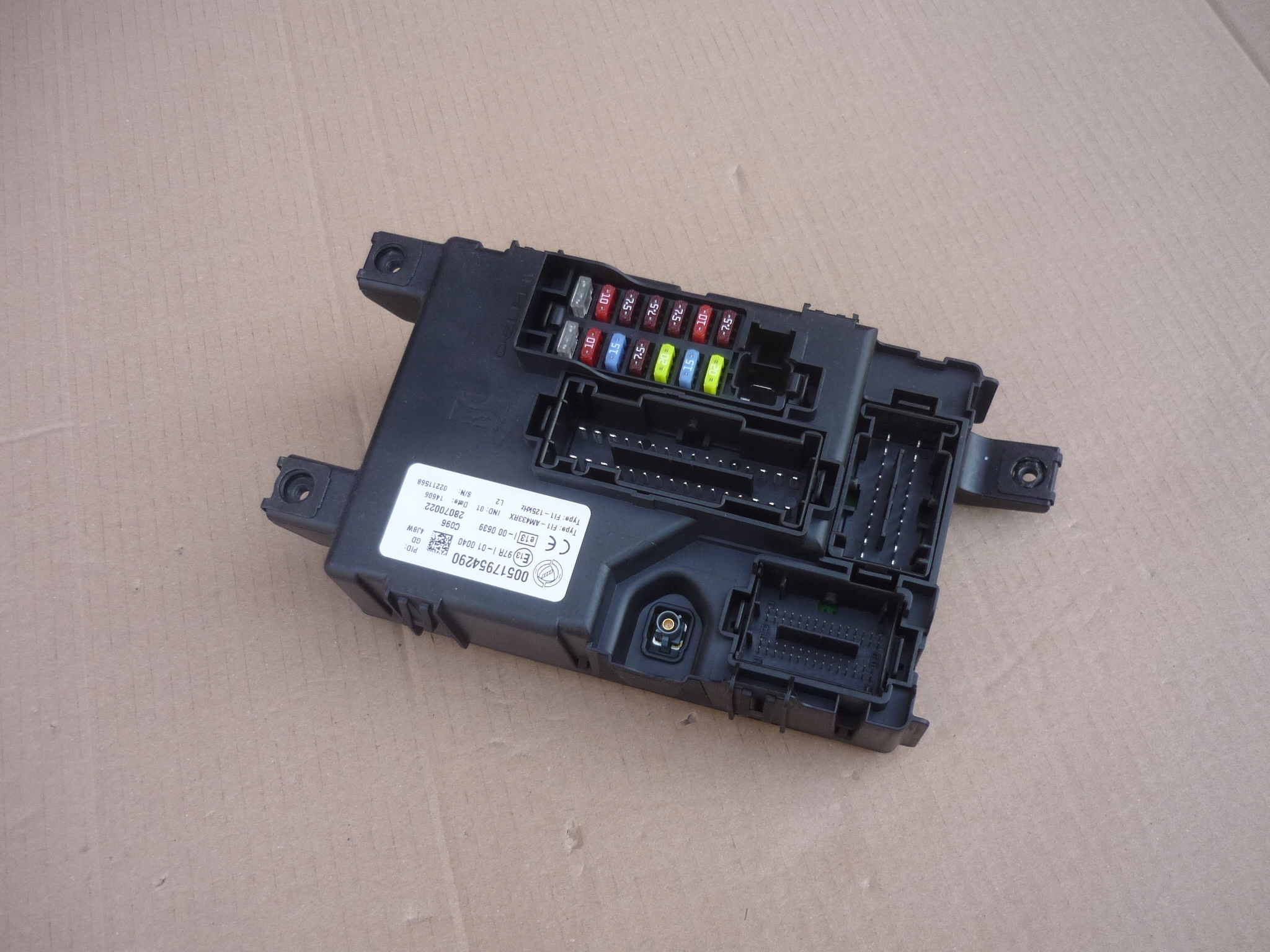 SKRZYNKA MODUŁ BSI FIAT GRANDE PUNTO 00517954290 SPRAWNY