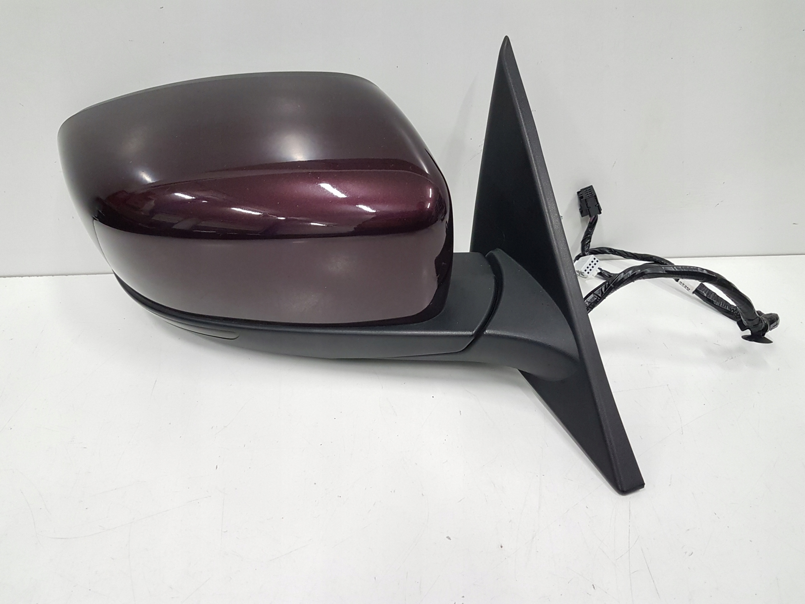 LUSTERKO PRAWE 15 PIN MASERATI GHIBLI M157 13-