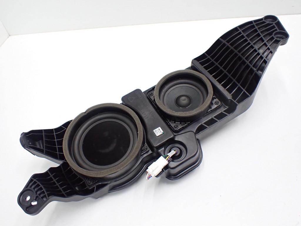 96380-J7100 96330-J7100 - САБВУФЕР HARMAN CEED III 21R