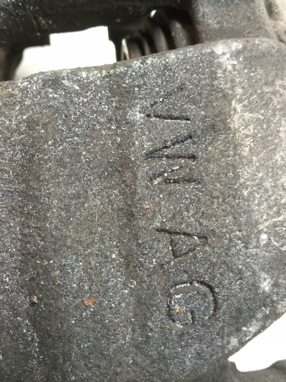 caliper brake right front 2.0 TDI Skoda Karoq and (2017-)