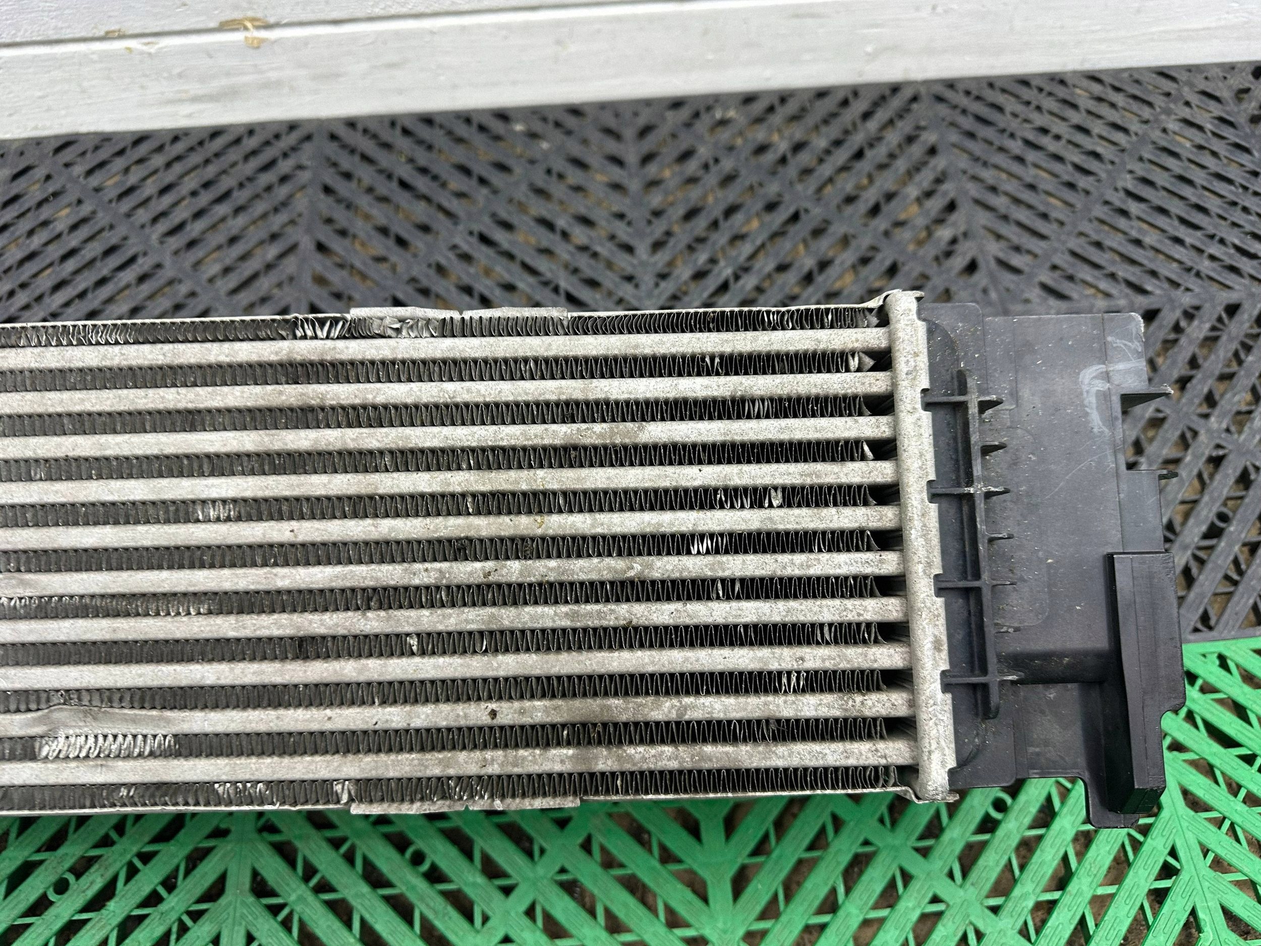 intercooler BMW 3 G20 G21 8590105