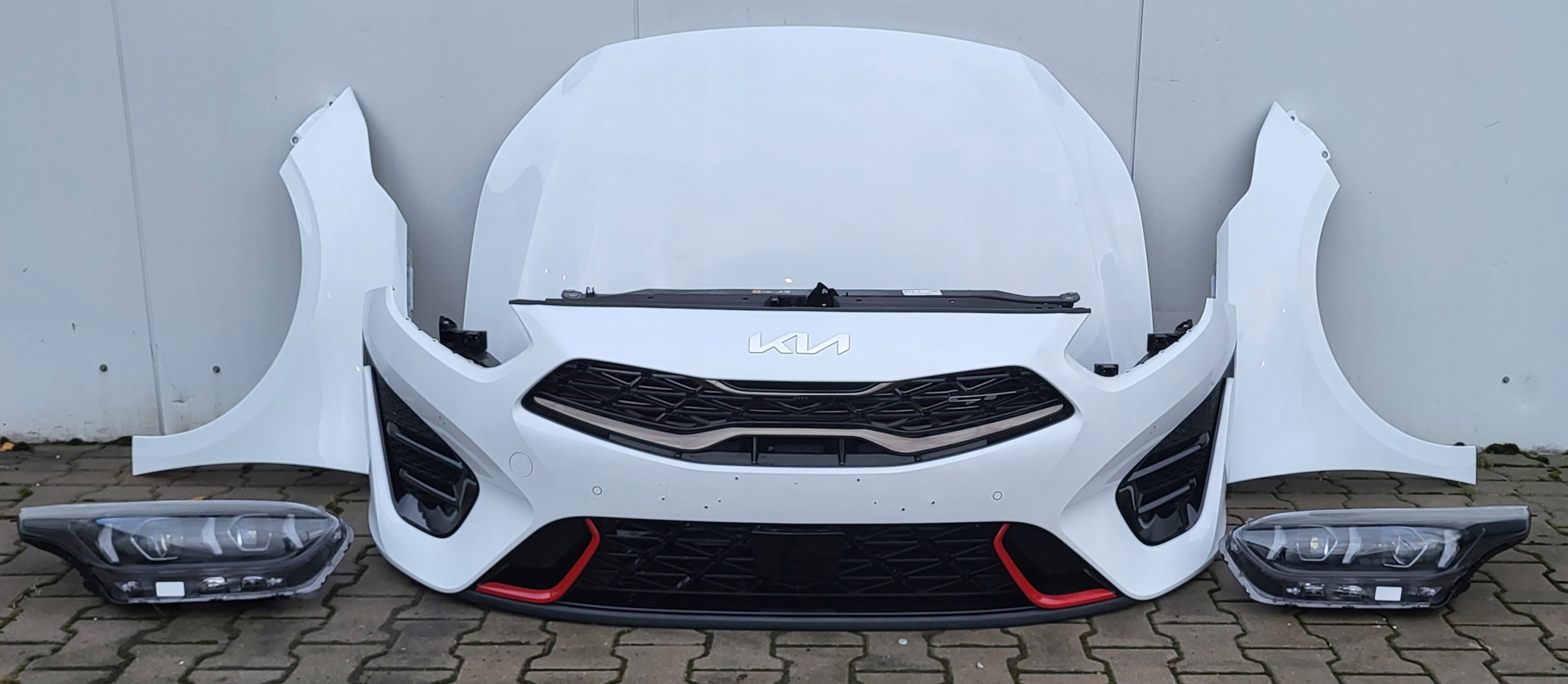 KIA PROCEED III LIFT 21R> MASKA ZDERZAK PAS LAMPY LED BŁOTNIKI HW