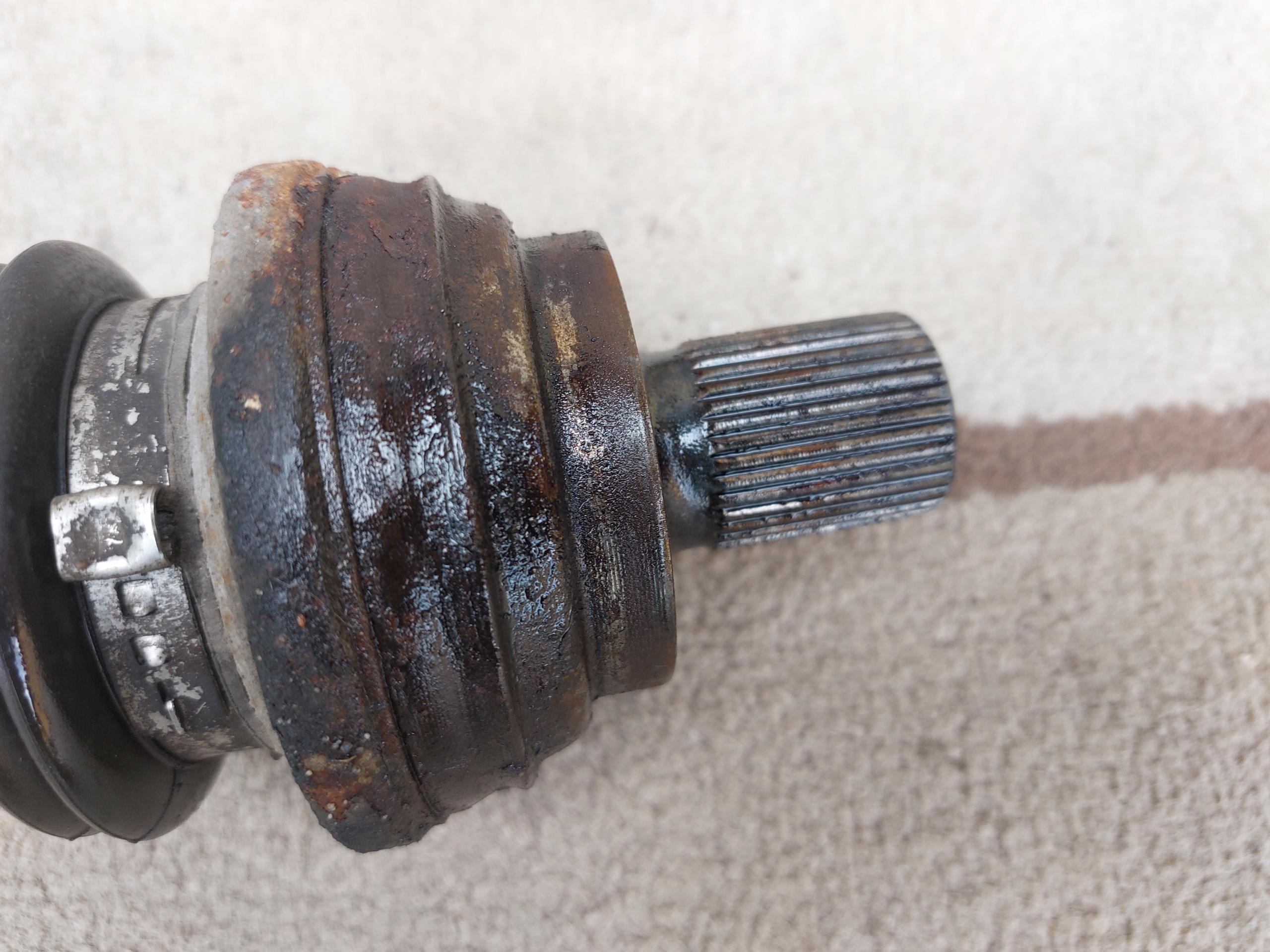 semi-axis right rear part VW TIGUAN II 18r 4x4
