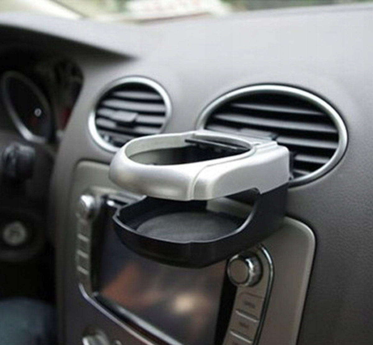 UCHWYT SAMOCHODOWY NA KUBEK DO KRATKI NAWIEWU UNIWERSALNY CUP HOLDER AP6 EAN (GTIN) 5907621805685