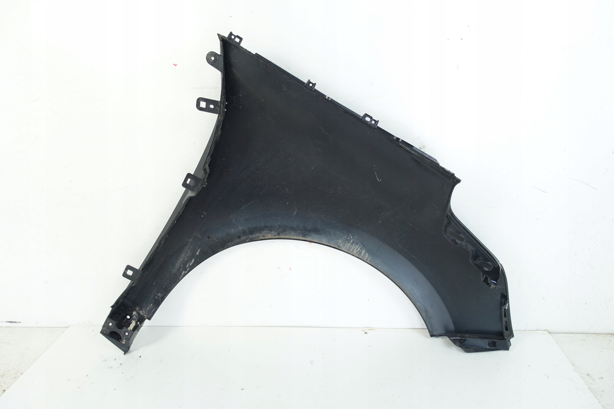 RENAULT SCENIC IV fender left front 2016-2022 631010815R