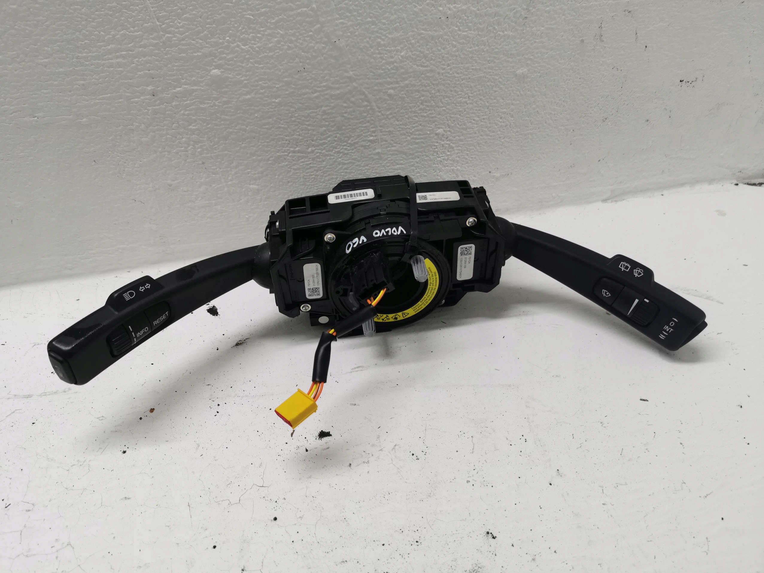DEVIO LUCI TERGICRISTALLO TERGI VOLVO V60 II 31313847 10-18