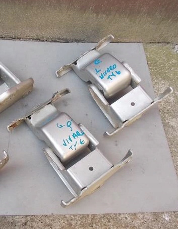 ZAWIAS DRZWI TRAFIC VIVARO PRIMASTAR TYŁ NA BOKI X