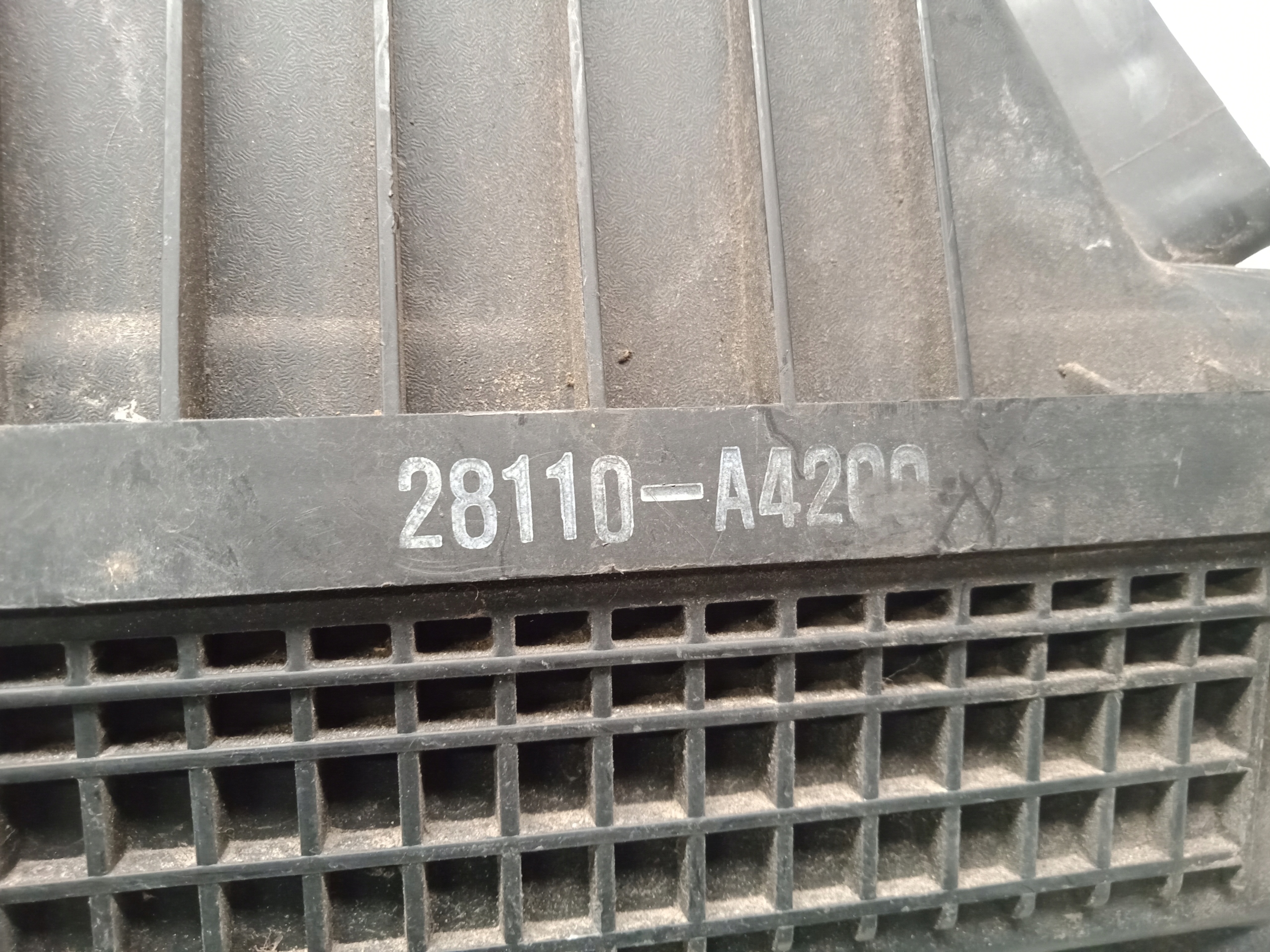 KIA CARENS IV Gehäuse filter luft 28110-A4200 2013-17R