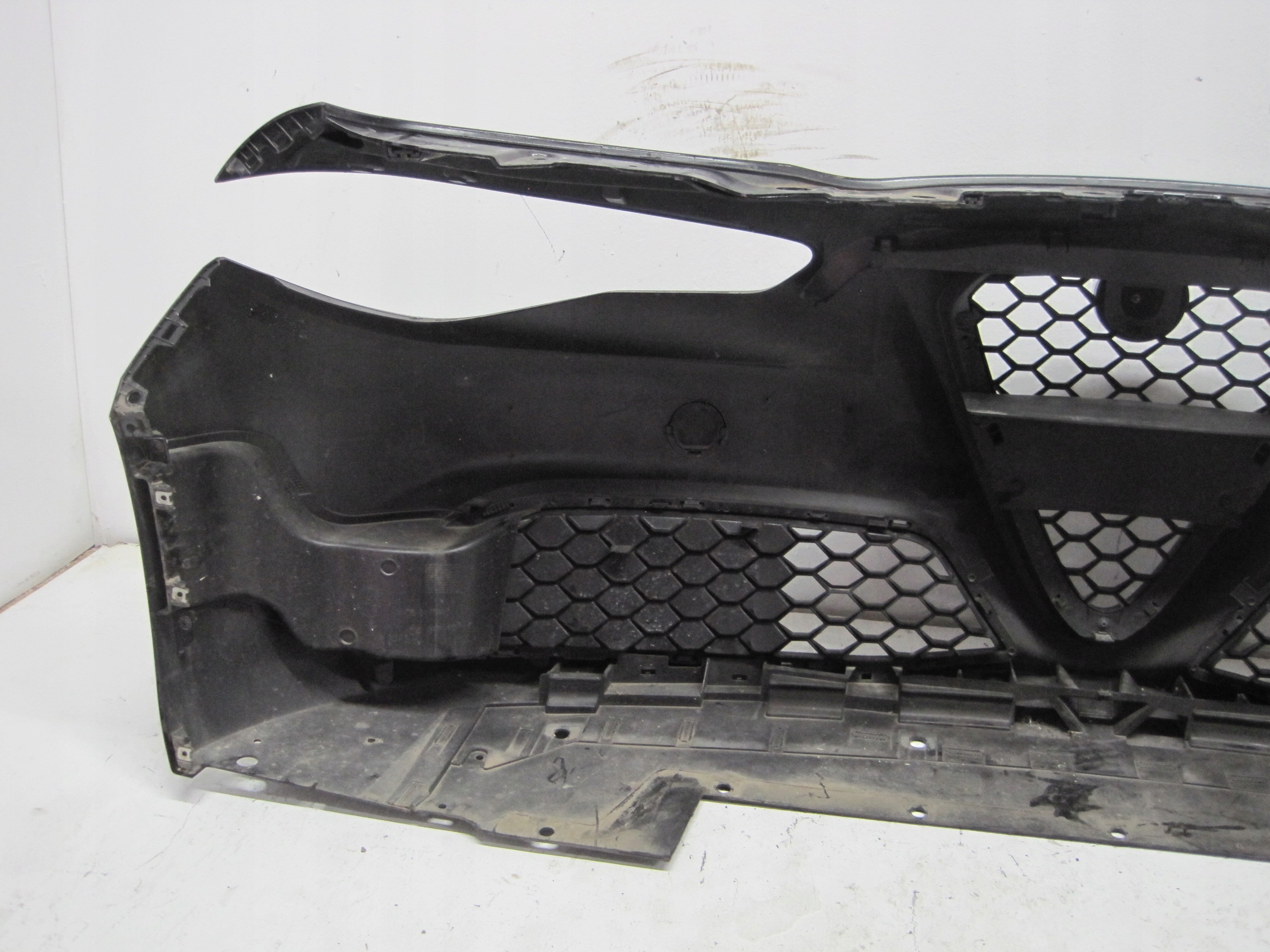 bumper ALFA ROMEO GIULIA 21r below RADAR front front