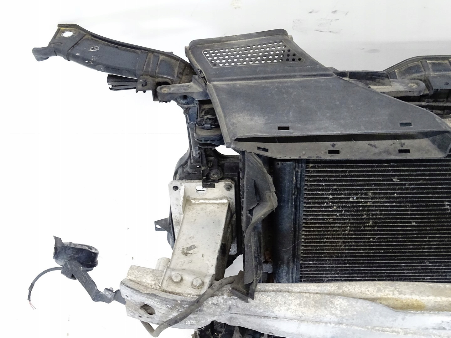 support panel for radiators pillar iron complete AUDI A4 B8 LIFT 2.0 TDI