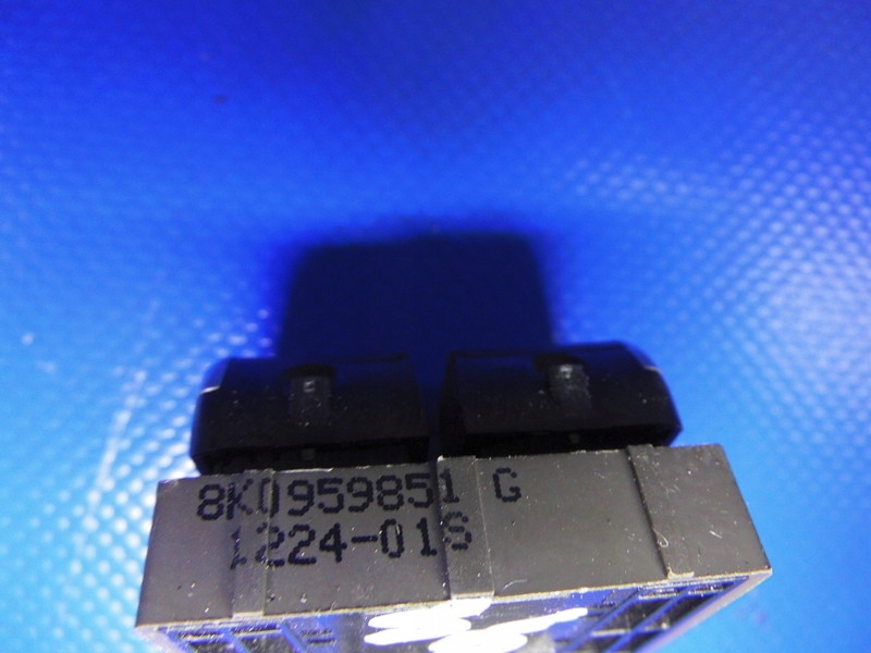 Bouton PANEL Vitre 8K0959851G AUDI A5 S5 8T 07-17R